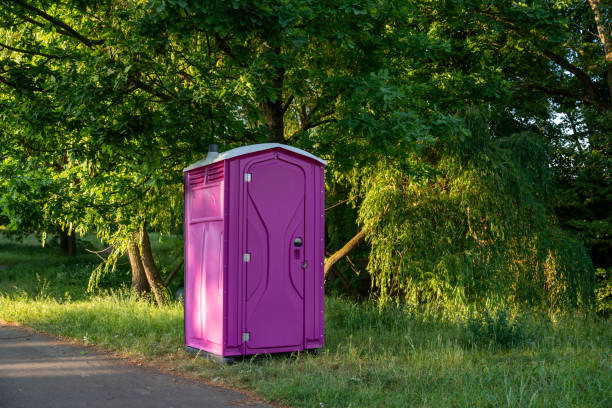 Porta potty delivery and setup in Corning, CA